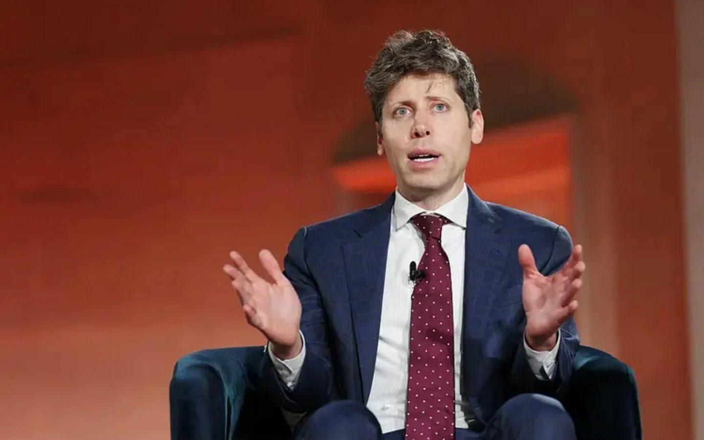 Sam Altman admite erro sobre “apocalipse dos empregos” e revela o que a Inteligência Artificial realmente está mudando