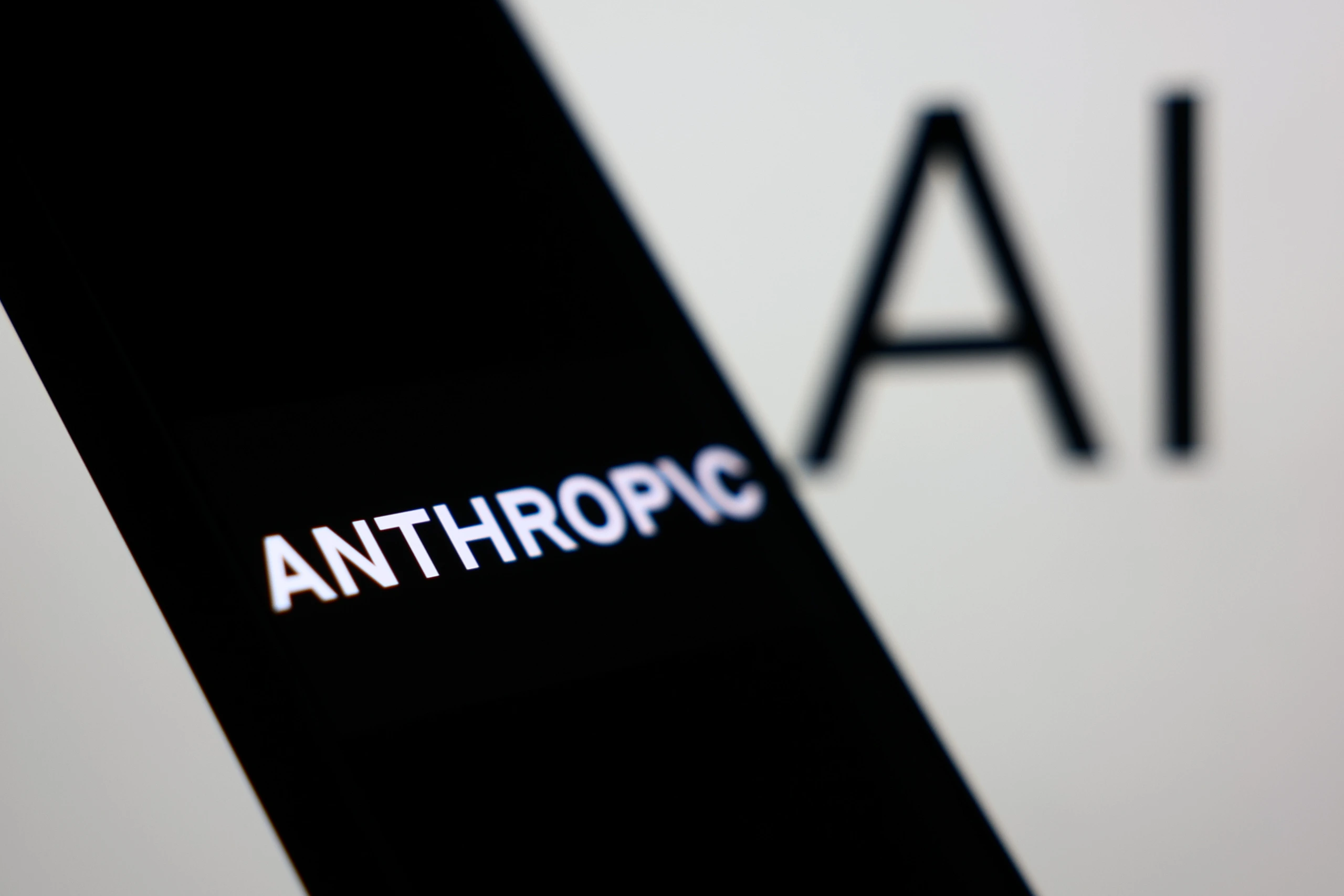 Anthropic Revoluciona IA com Claude