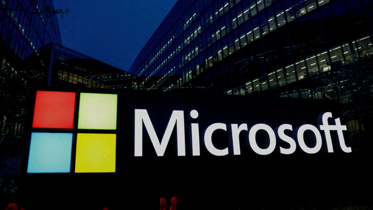 Microsoft Investe US$ 2,5 Bi em Empresa de IA para Empresas