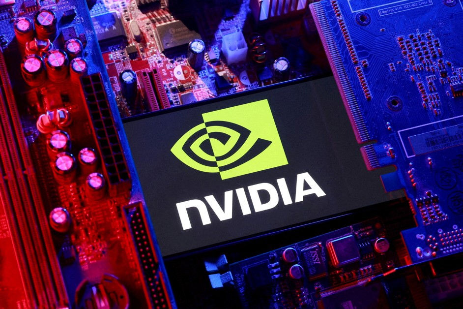 Nvidia registra lucro histórico de US$ 59,7 bilhões, impulsionada pela demanda por IA